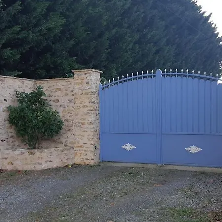 Le Hameau Bed & Breakfast