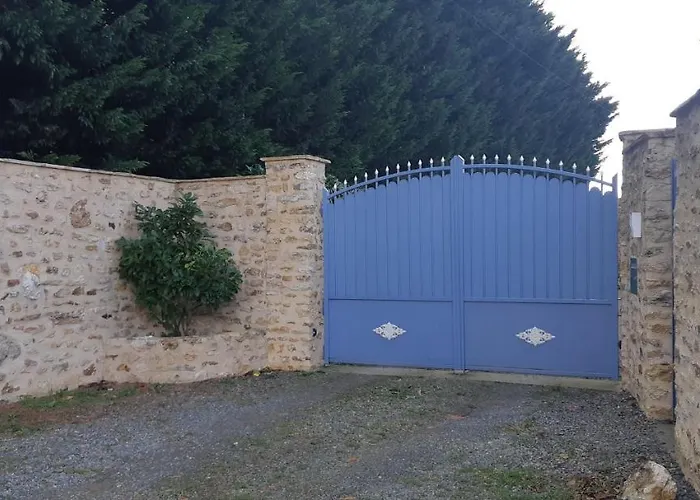 Le Hameau Bed and Breakfast