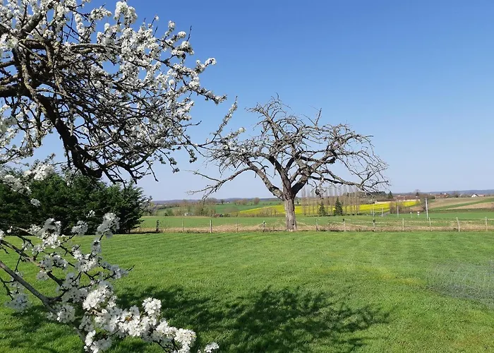 Le Hameau Bed and Breakfast 3*